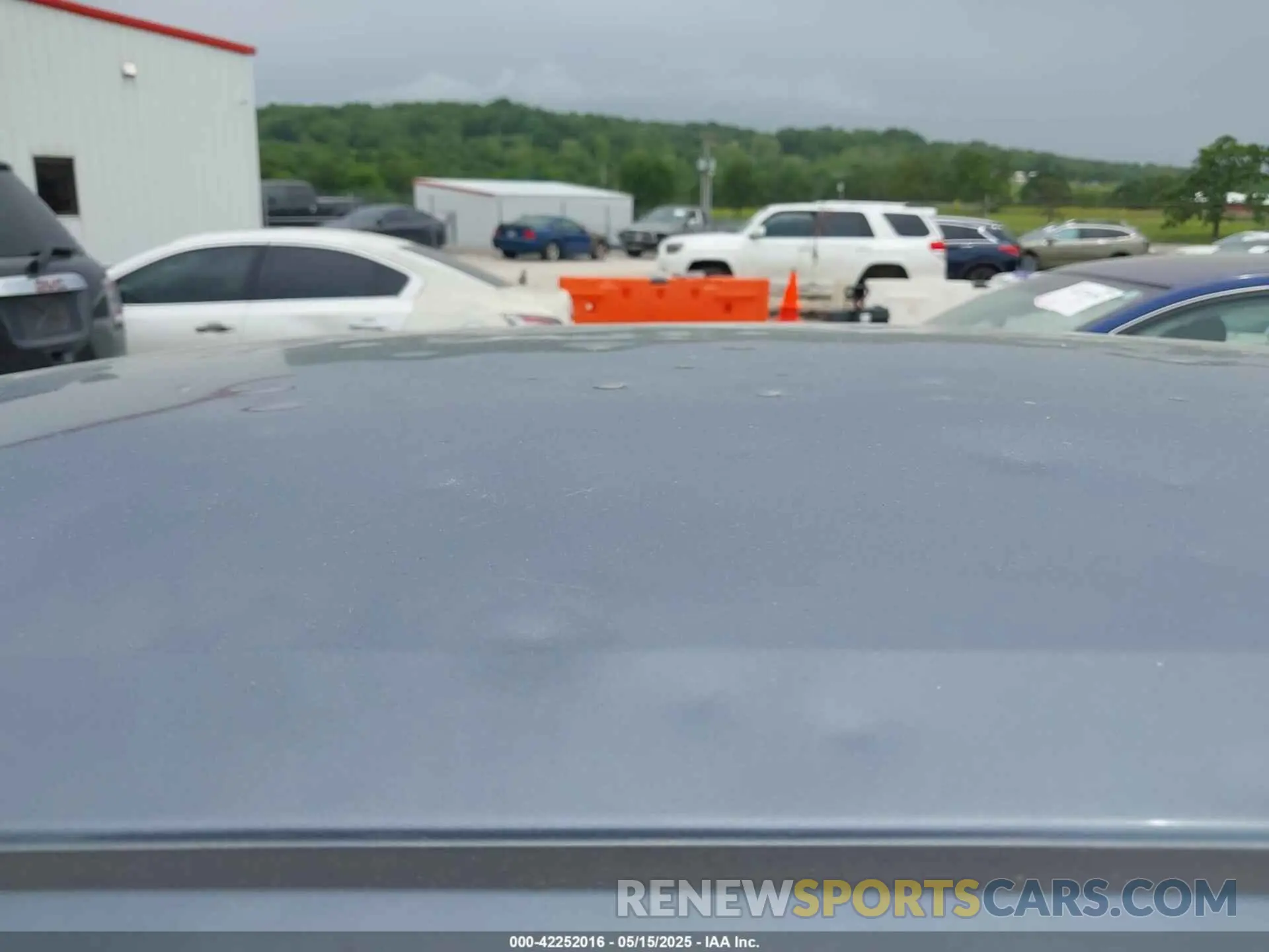 6 Photograph of a damaged car 5YFS4RCE9LP023215 TOYOTA COROLLA 2020