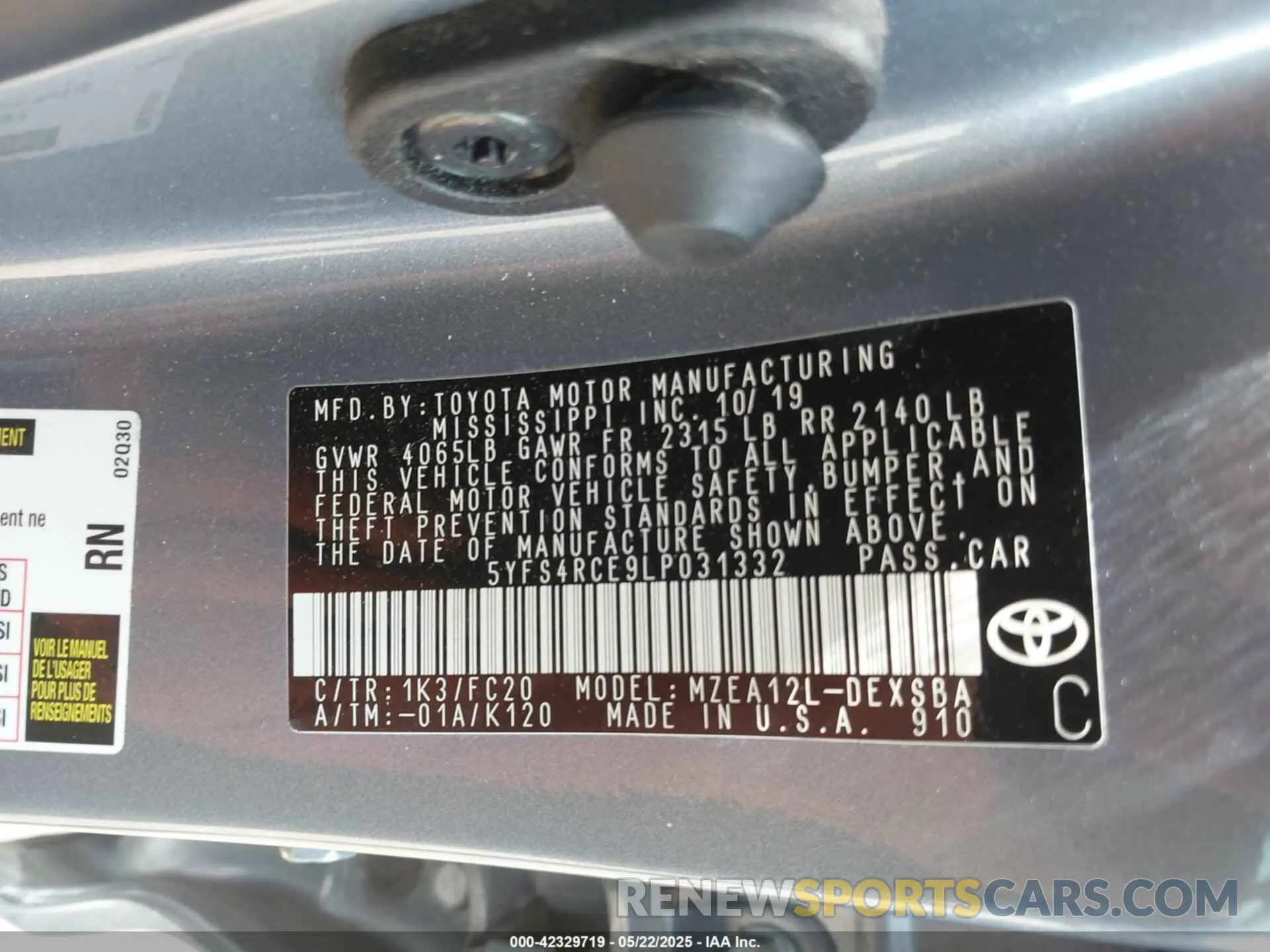 9 Photograph of a damaged car 5YFS4RCE9LP031332 TOYOTA COROLLA 2020