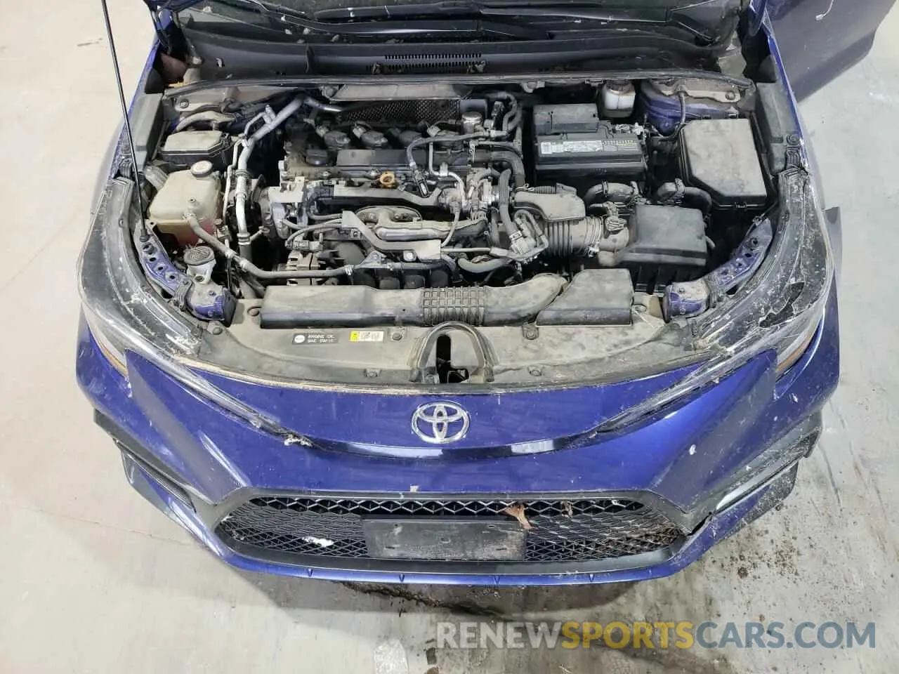 11 Photograph of a damaged car 5YFS4RCE9LP033050 TOYOTA COROLLA 2020