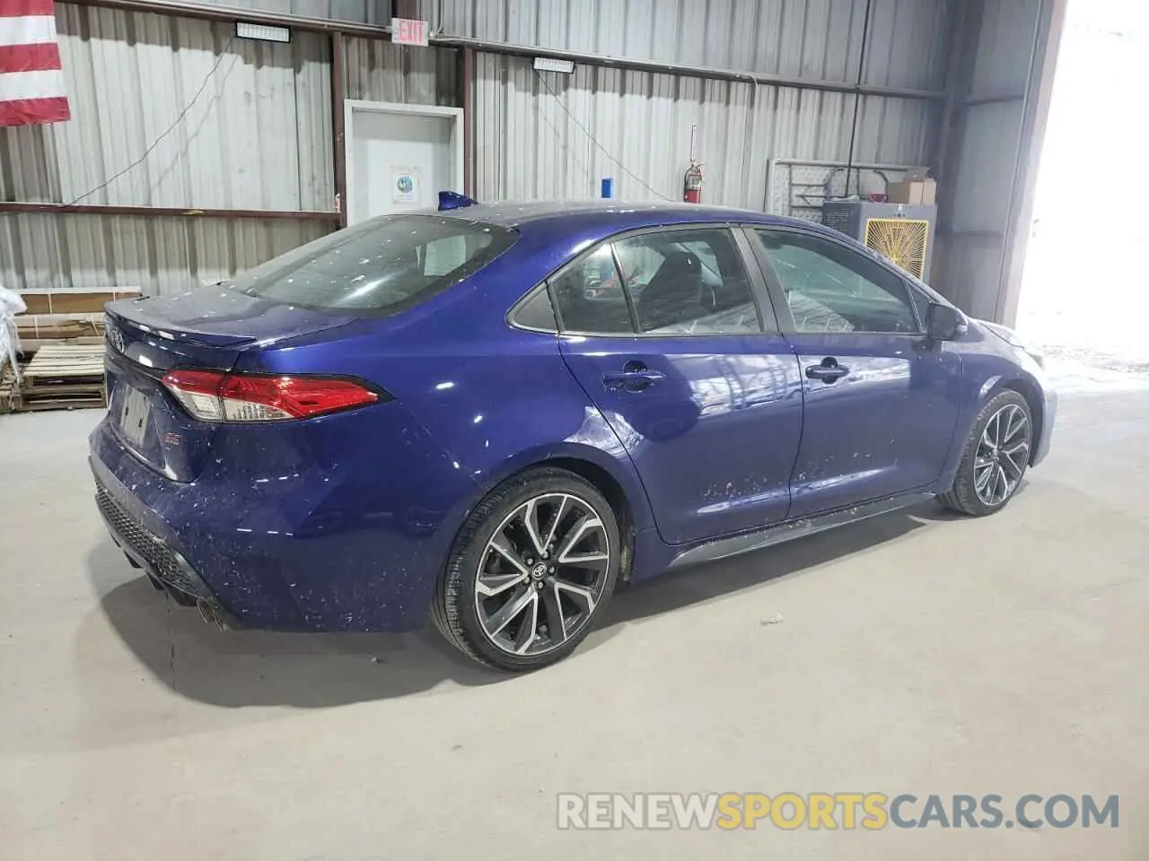 3 Photograph of a damaged car 5YFS4RCE9LP033050 TOYOTA COROLLA 2020