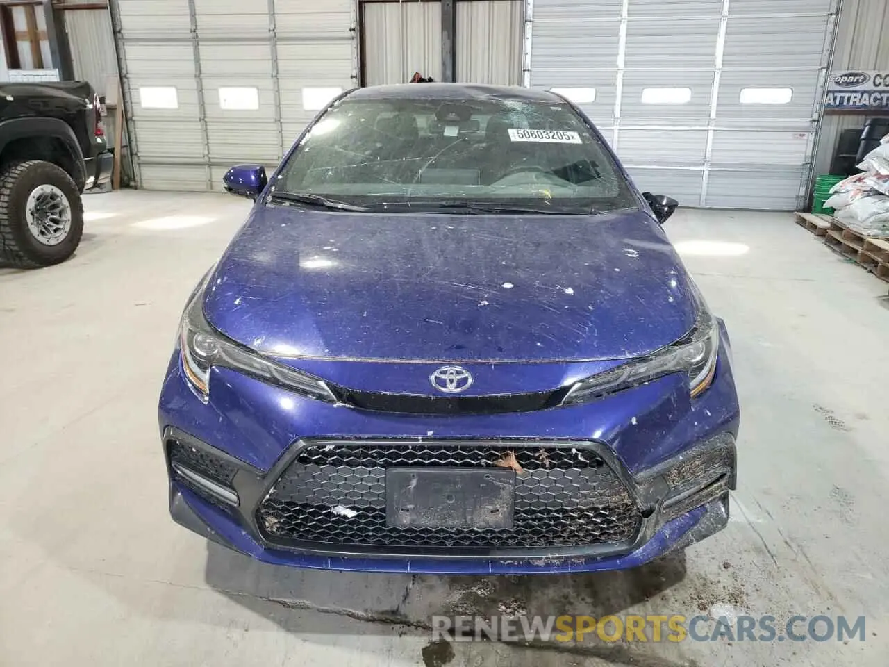 5 Photograph of a damaged car 5YFS4RCE9LP033050 TOYOTA COROLLA 2020