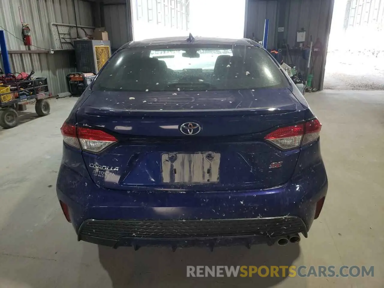 6 Photograph of a damaged car 5YFS4RCE9LP033050 TOYOTA COROLLA 2020