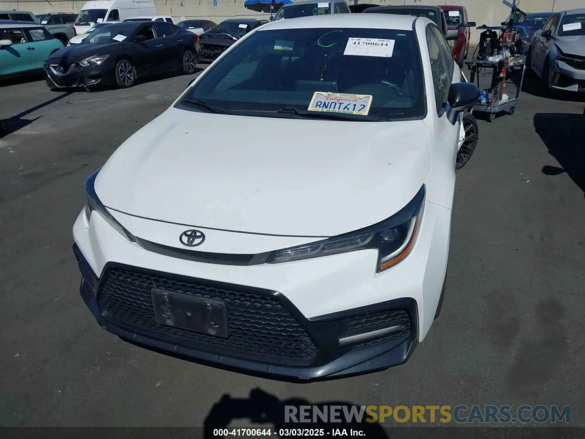 13 Photograph of a damaged car 5YFS4RCE9LP035414 TOYOTA COROLLA 2020