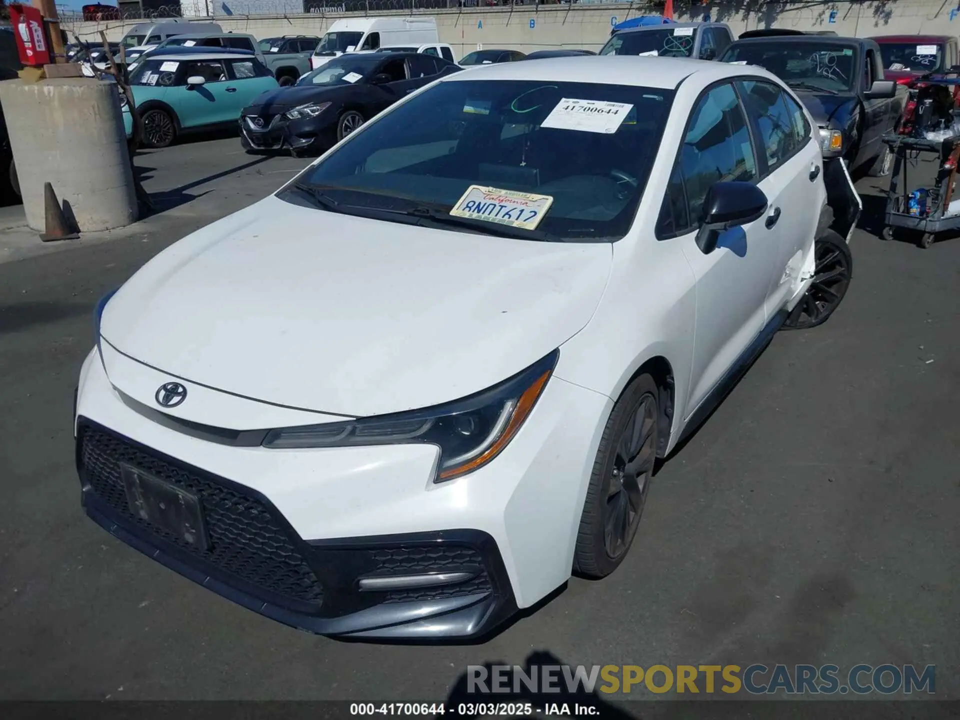 2 Photograph of a damaged car 5YFS4RCE9LP035414 TOYOTA COROLLA 2020