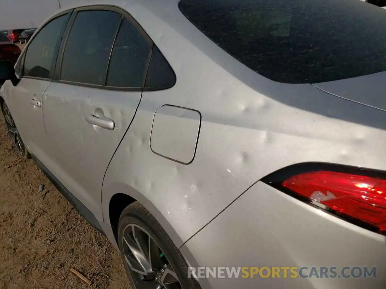 9 Photograph of a damaged car 5YFS4RCE9LP041620 TOYOTA COROLLA 2020