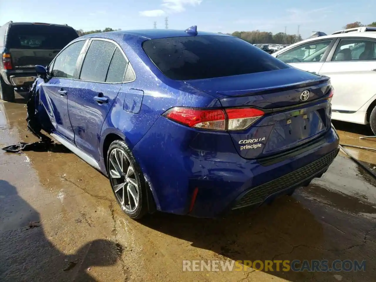 3 Photograph of a damaged car 5YFS4RCE9LP046056 TOYOTA COROLLA 2020