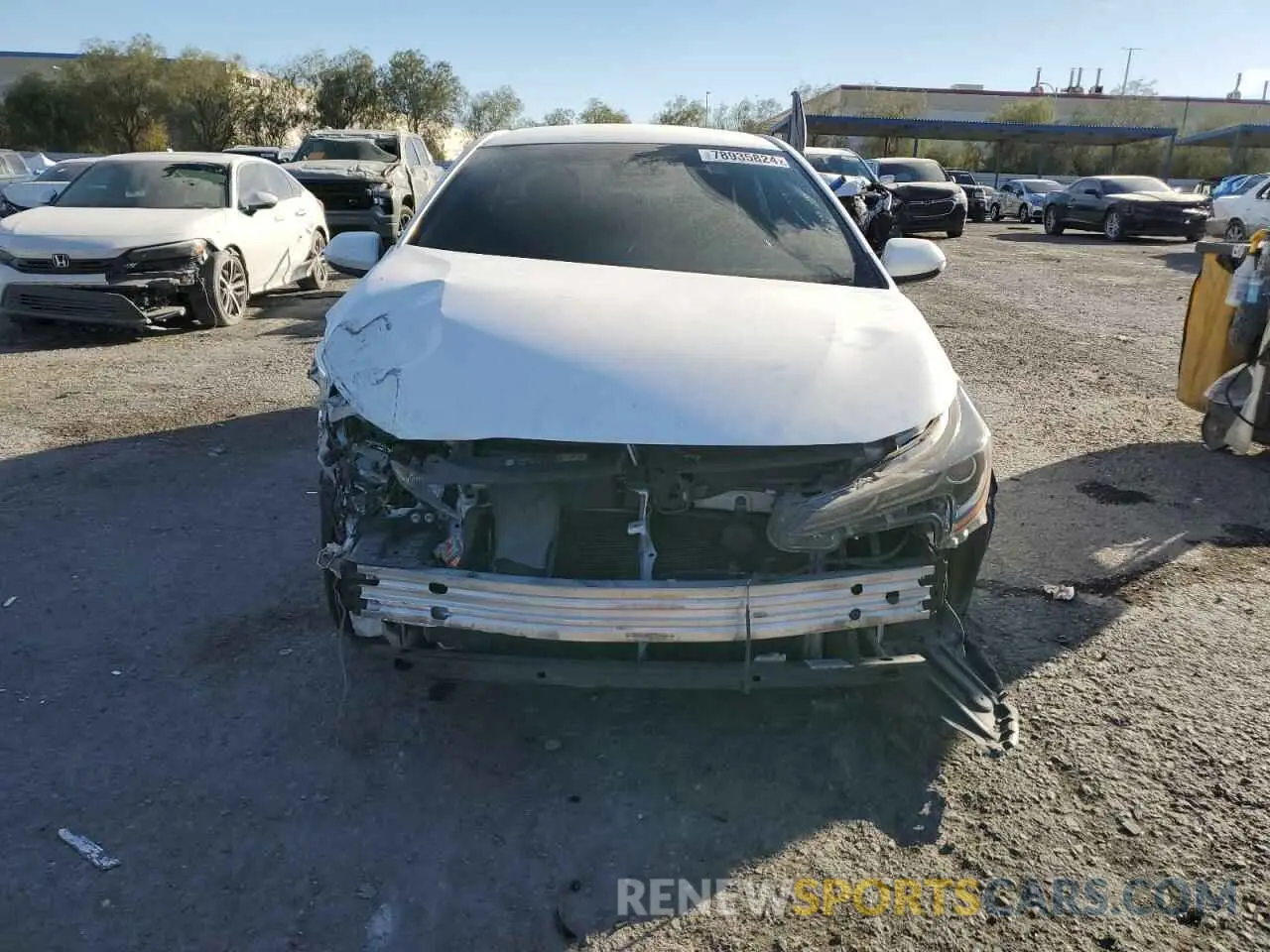 5 Photograph of a damaged car 5YFS4RCE9LP050320 TOYOTA COROLLA 2020