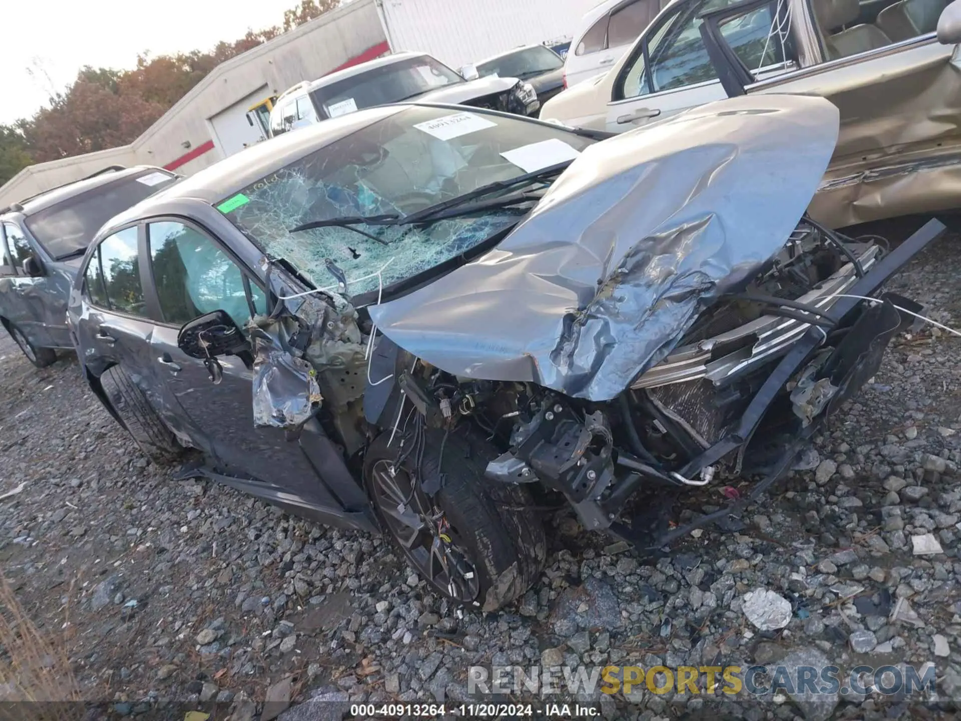 1 Photograph of a damaged car 5YFS4RCE9LP051712 TOYOTA COROLLA 2020