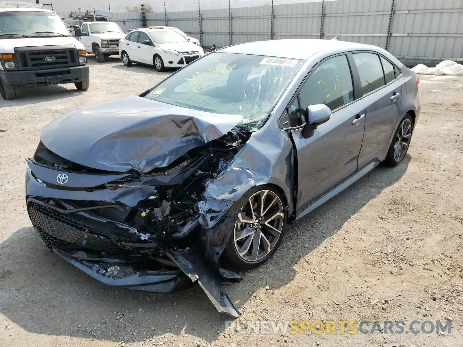 2 Photograph of a damaged car 5YFS4RCE9LP057249 TOYOTA COROLLA 2020