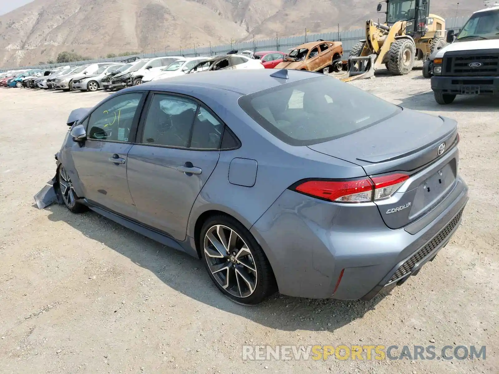 3 Photograph of a damaged car 5YFS4RCE9LP057249 TOYOTA COROLLA 2020