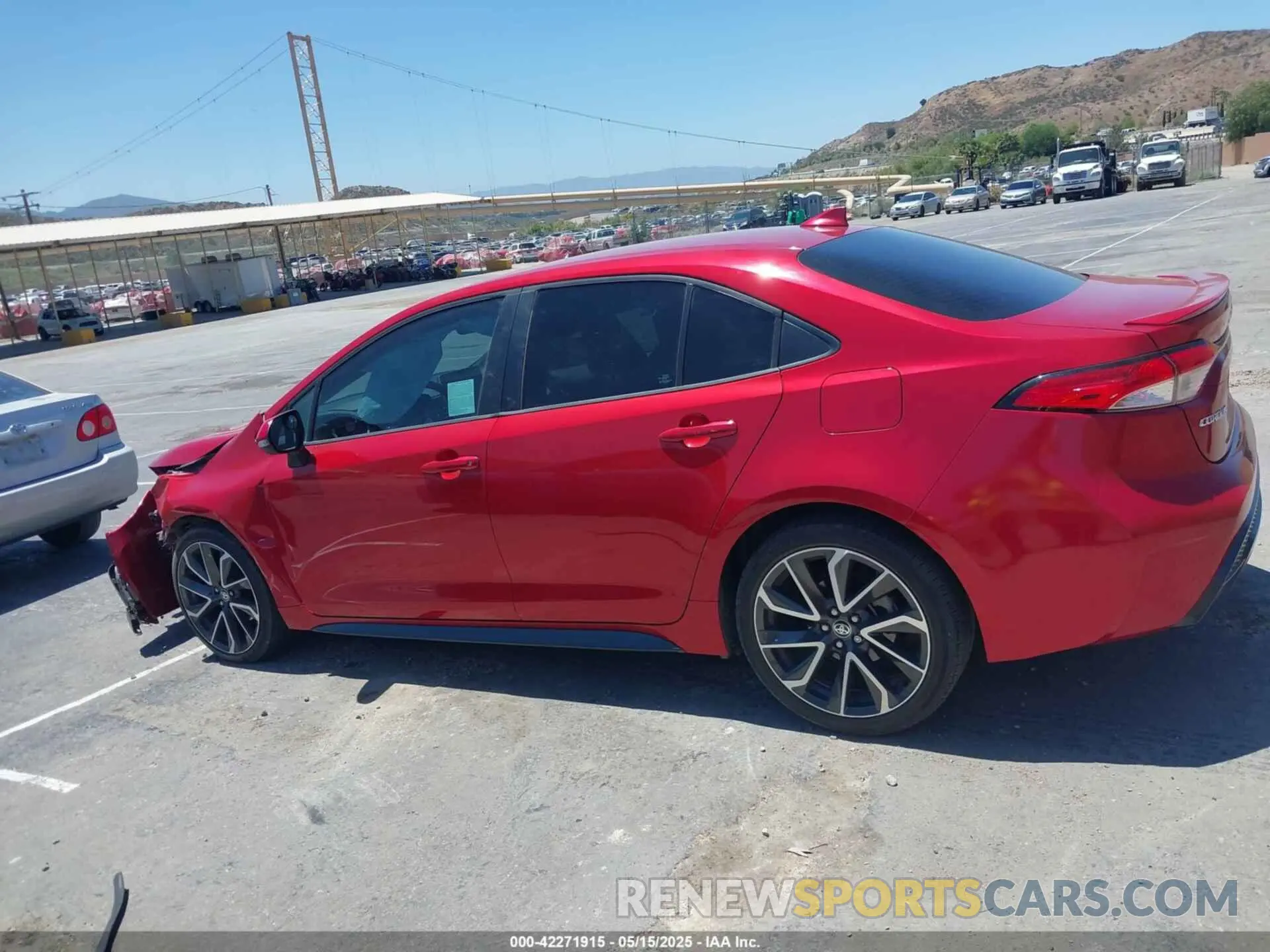 14 Photograph of a damaged car 5YFS4RCEXLP012336 TOYOTA COROLLA 2020