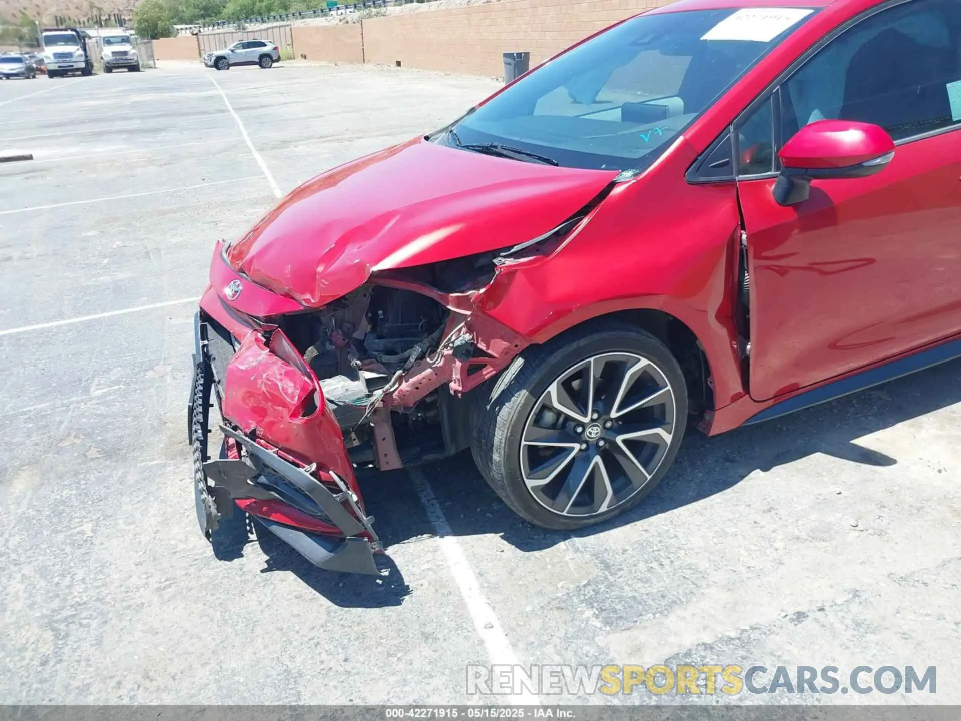 6 Photograph of a damaged car 5YFS4RCEXLP012336 TOYOTA COROLLA 2020