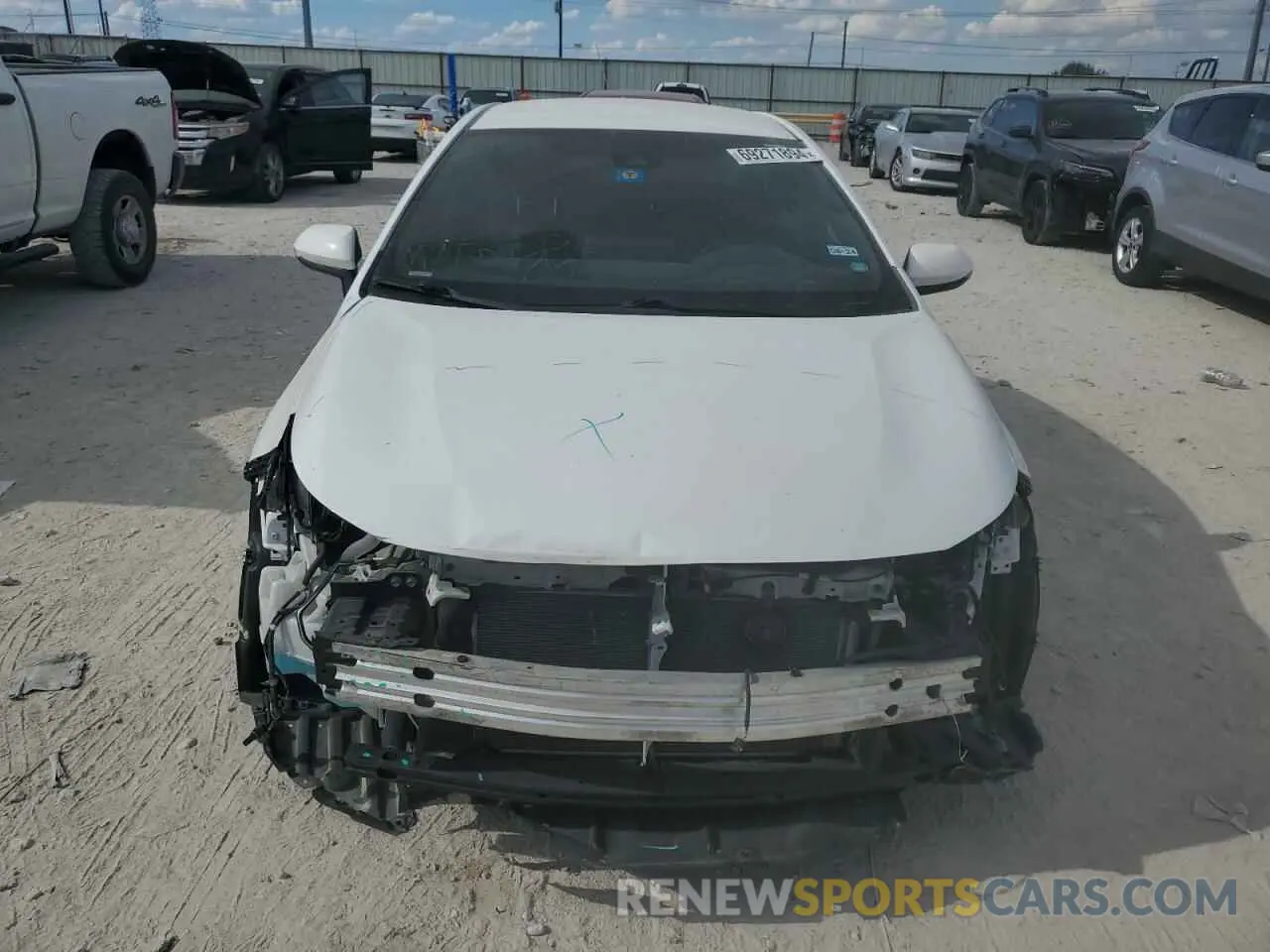 5 Photograph of a damaged car 5YFS4RCEXLP024096 TOYOTA COROLLA 2020