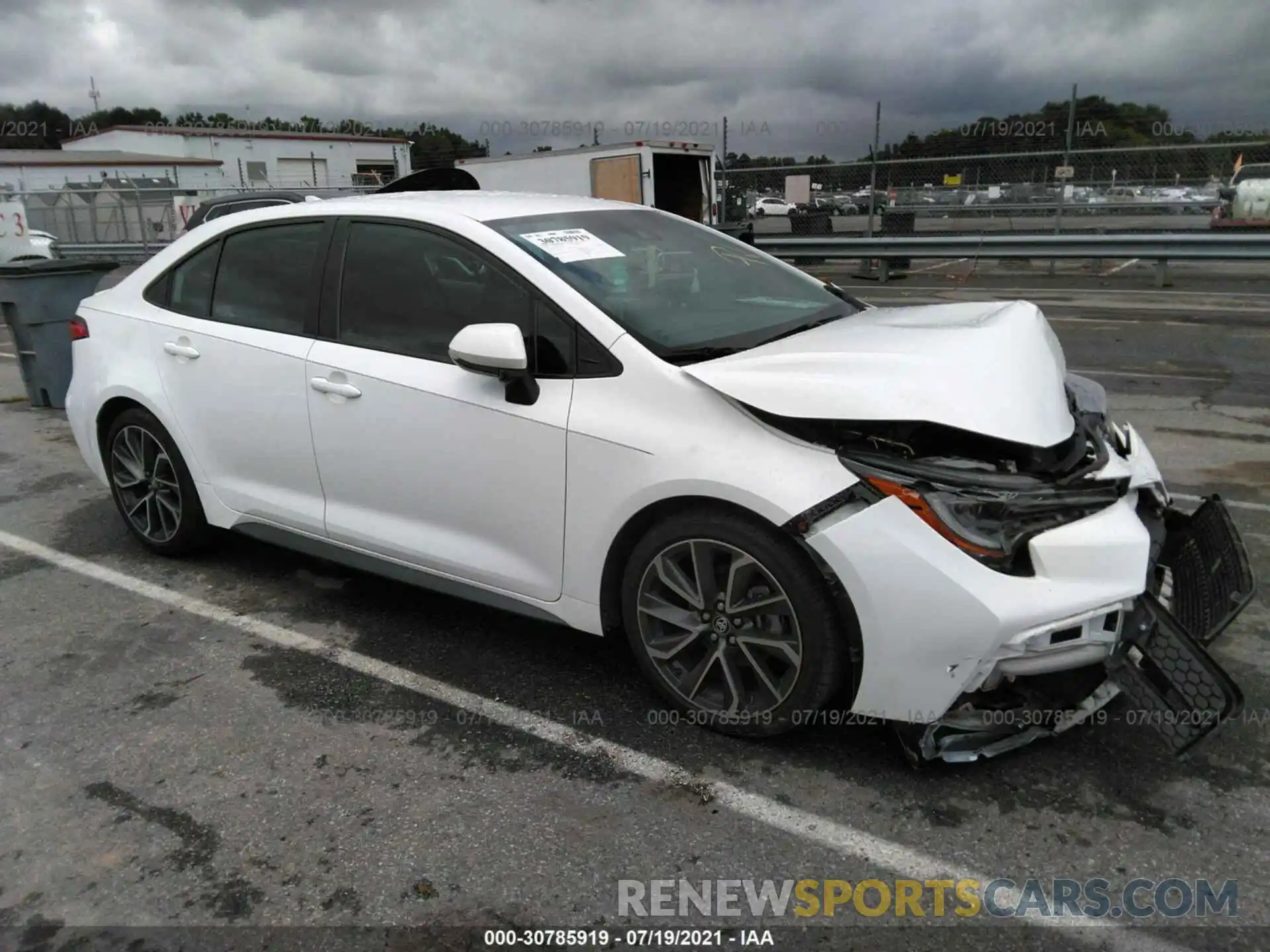 1 Photograph of a damaged car 5YFS4RCEXLP025412 TOYOTA COROLLA 2020