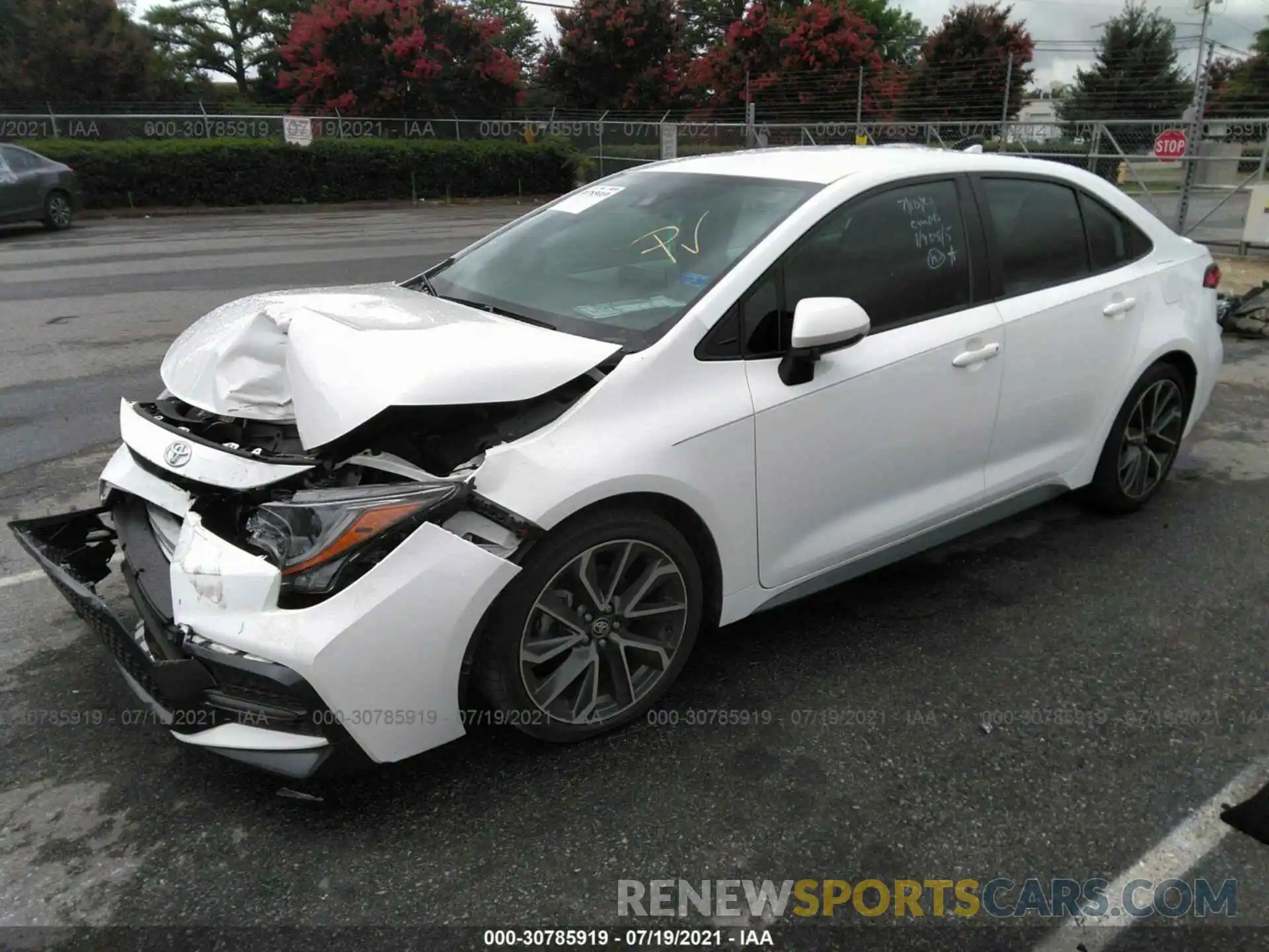 2 Photograph of a damaged car 5YFS4RCEXLP025412 TOYOTA COROLLA 2020