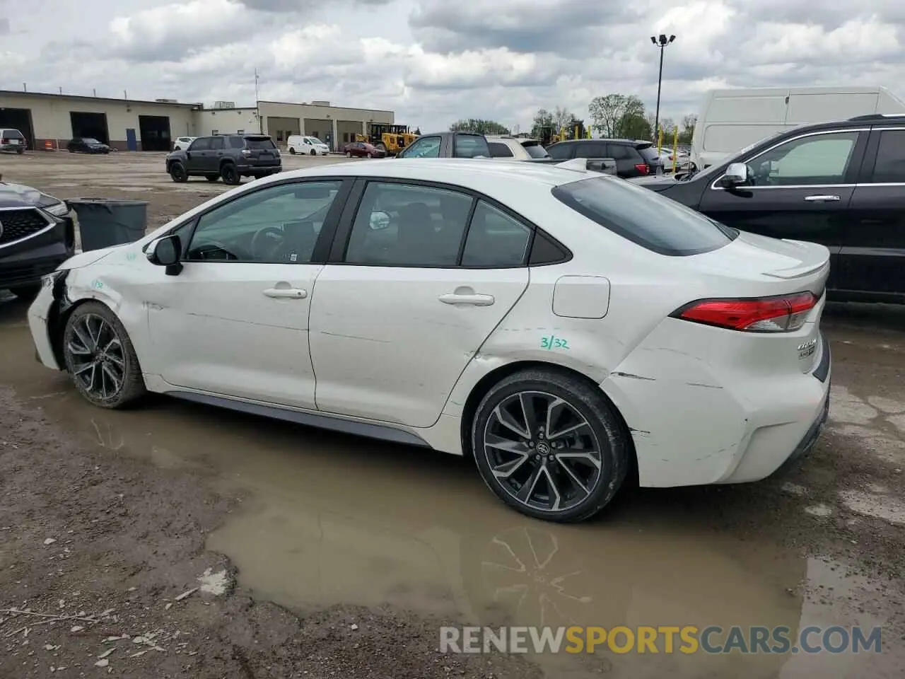 2 Photograph of a damaged car 5YFS4RCEXLP030979 TOYOTA COROLLA 2020
