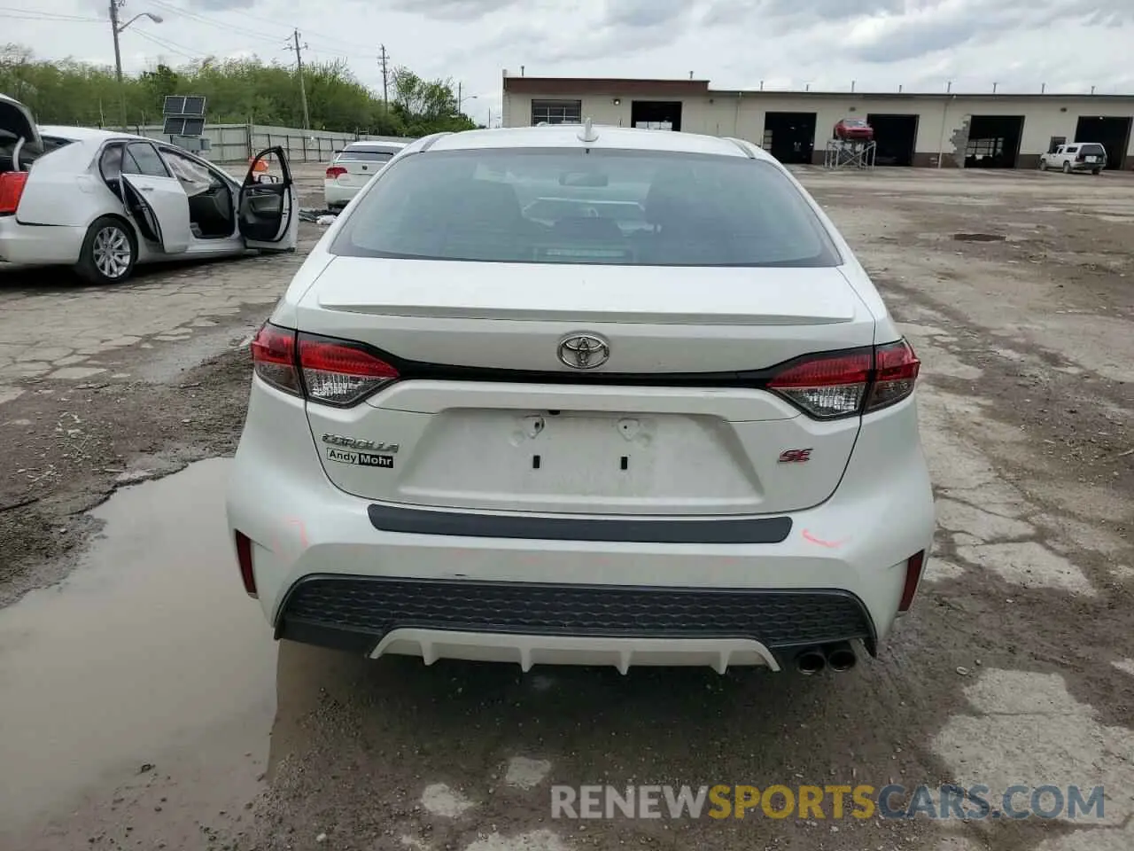 6 Photograph of a damaged car 5YFS4RCEXLP030979 TOYOTA COROLLA 2020