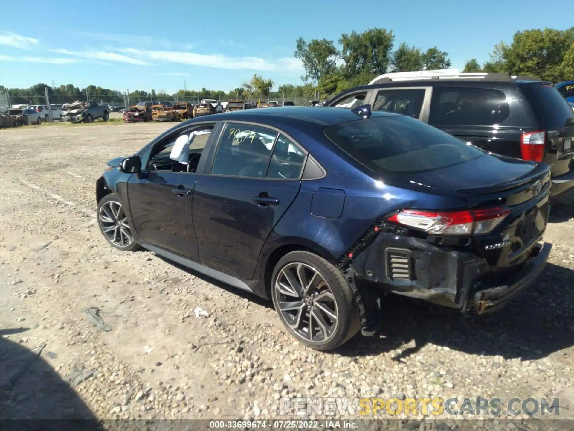 3 Photograph of a damaged car 5YFS4RCEXLP034157 TOYOTA COROLLA 2020