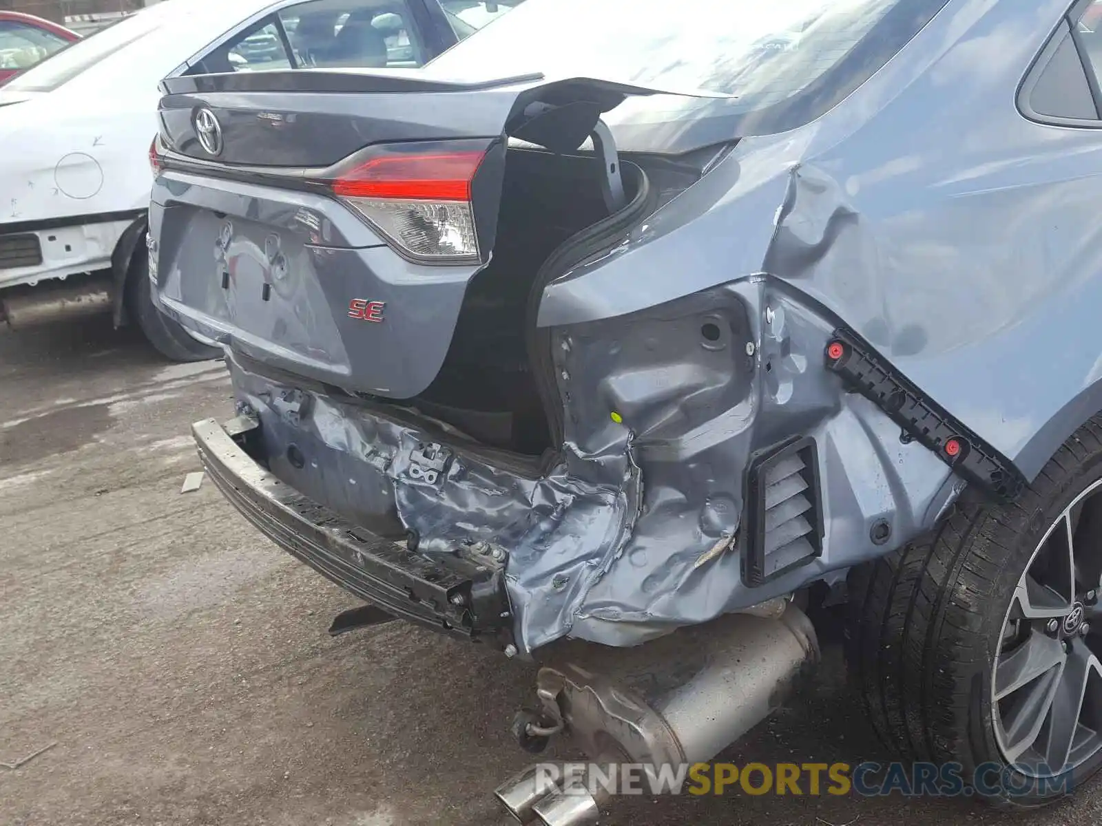 9 Photograph of a damaged car 5YFS4RCEXLP034532 TOYOTA COROLLA 2020