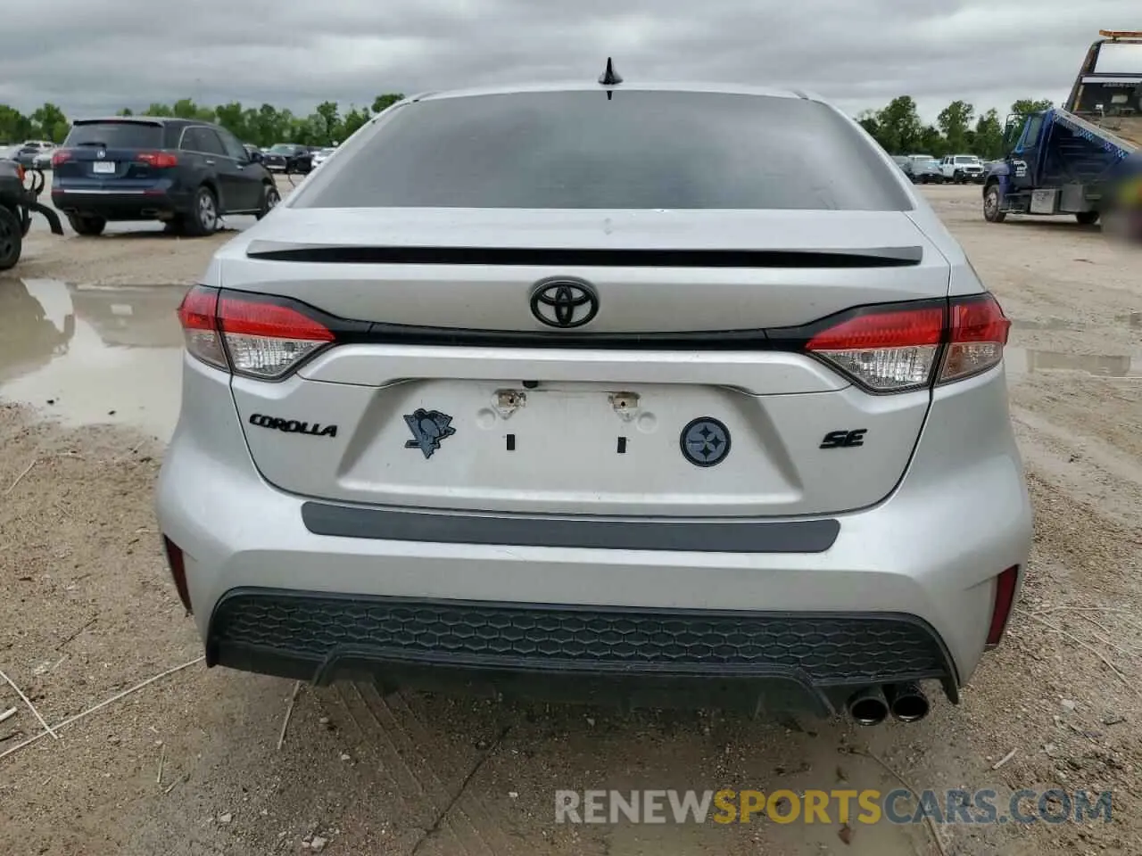 6 Photograph of a damaged car 5YFS4RCEXLP038807 TOYOTA COROLLA 2020