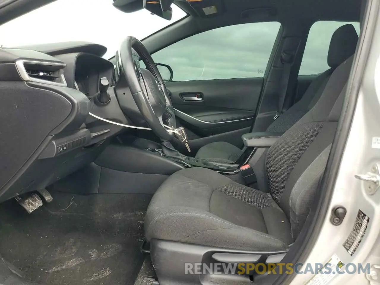 7 Photograph of a damaged car 5YFS4RCEXLP038807 TOYOTA COROLLA 2020