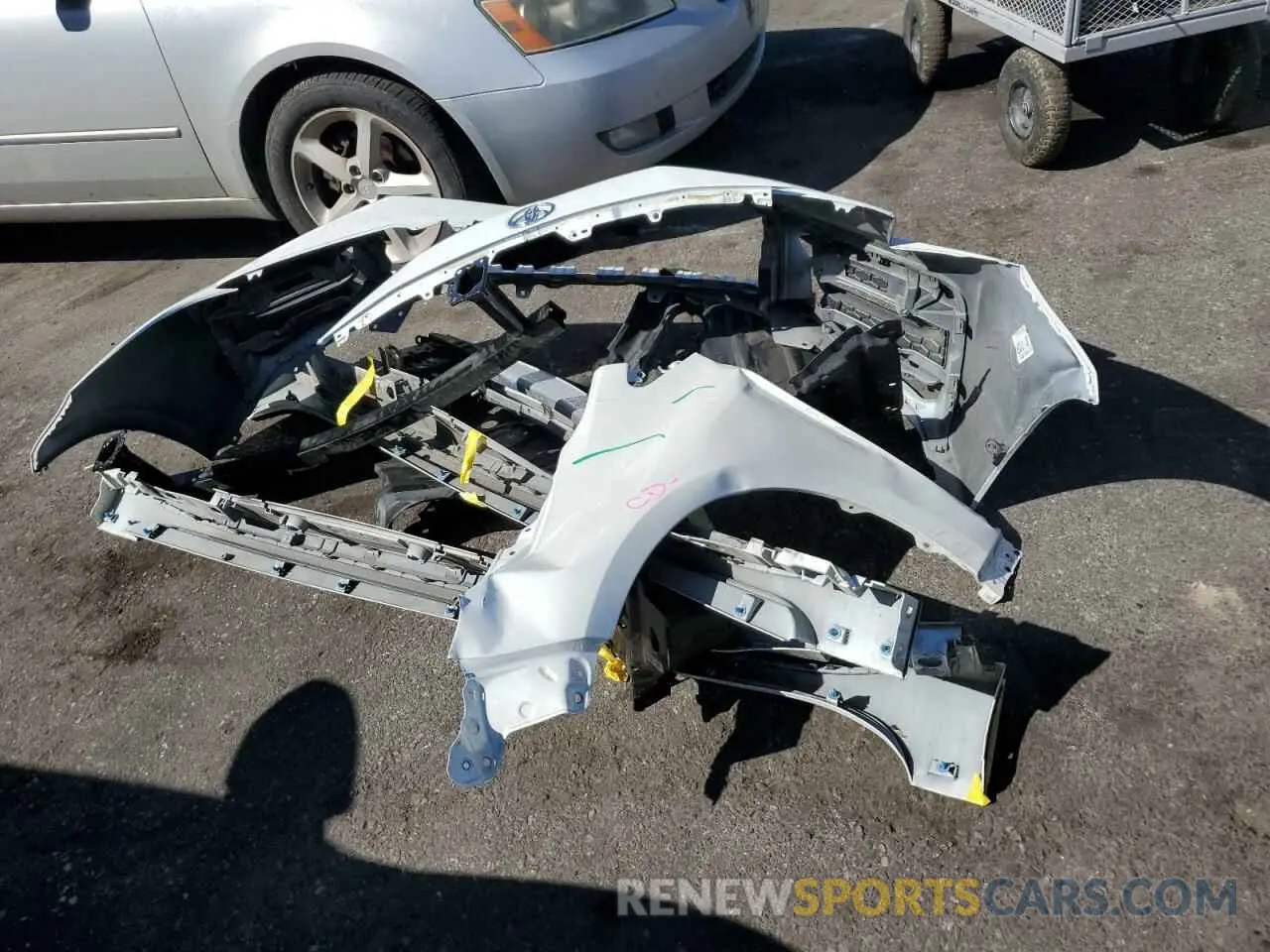 12 Photograph of a damaged car 5YFS4RCEXLP039696 TOYOTA COROLLA 2020