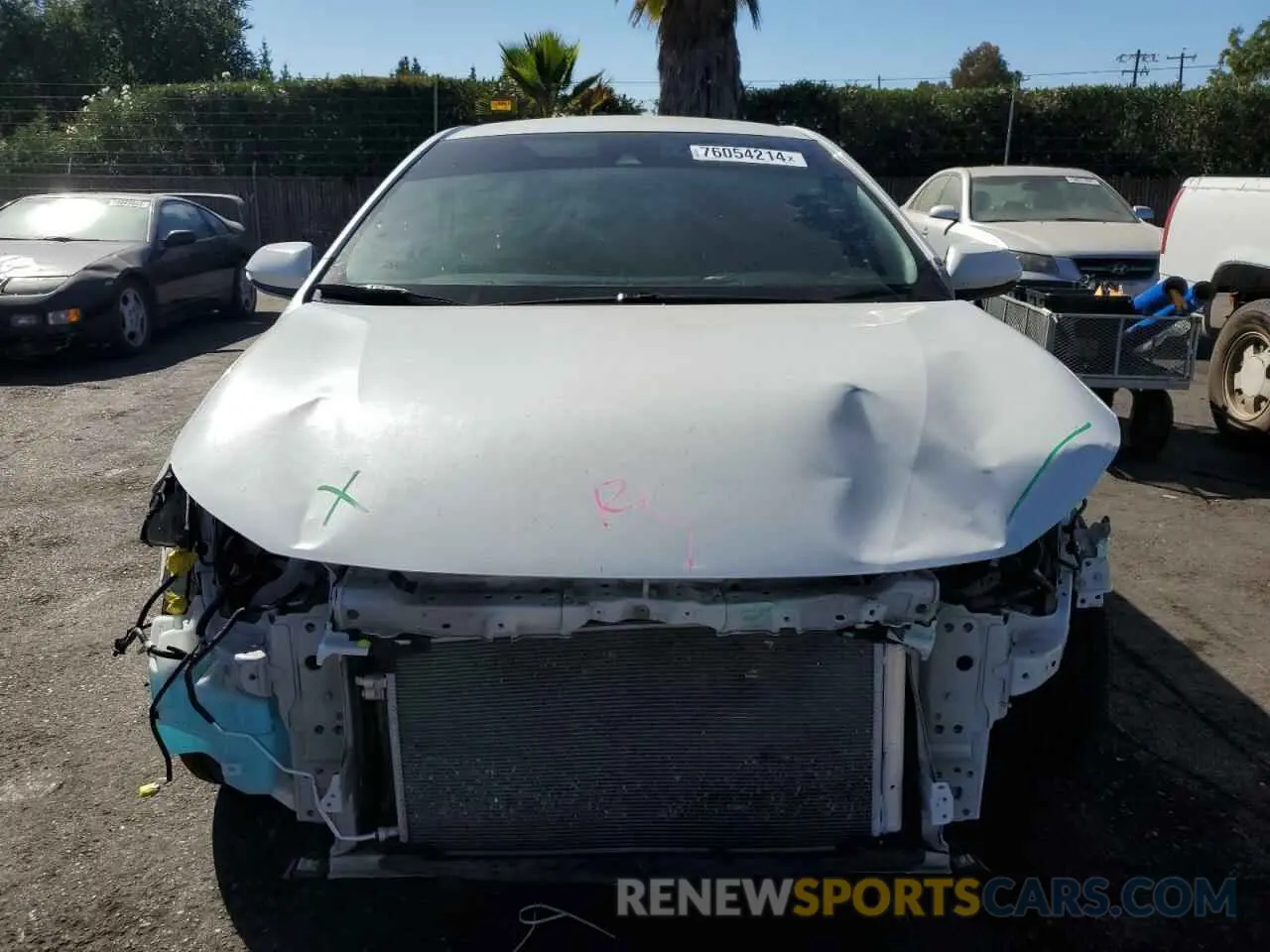 5 Photograph of a damaged car 5YFS4RCEXLP039696 TOYOTA COROLLA 2020
