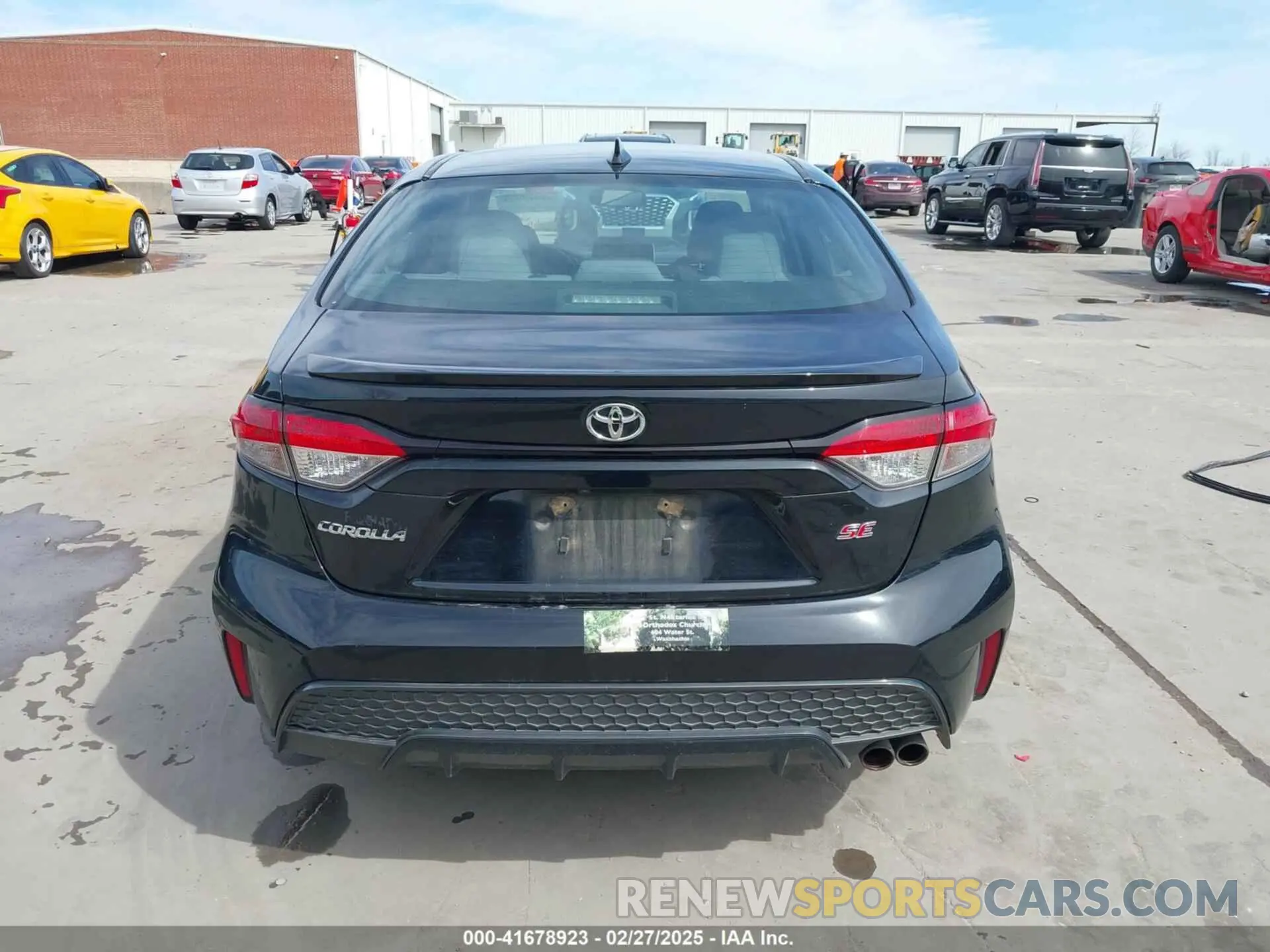 16 Photograph of a damaged car 5YFS4RCEXLP039729 TOYOTA COROLLA 2020