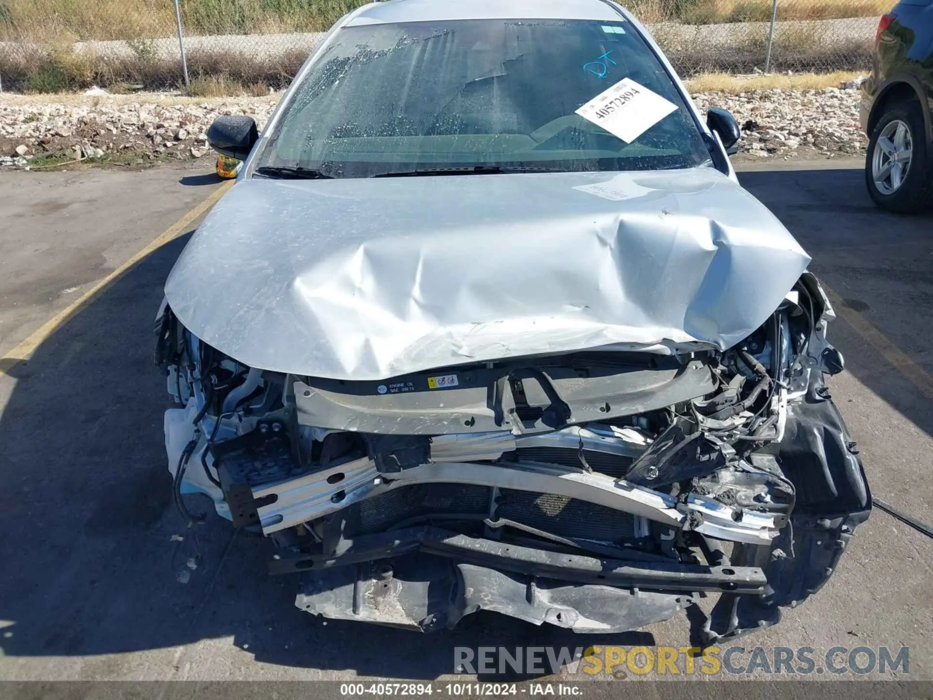 12 Photograph of a damaged car 5YFS4RCEXLP044607 TOYOTA COROLLA 2020