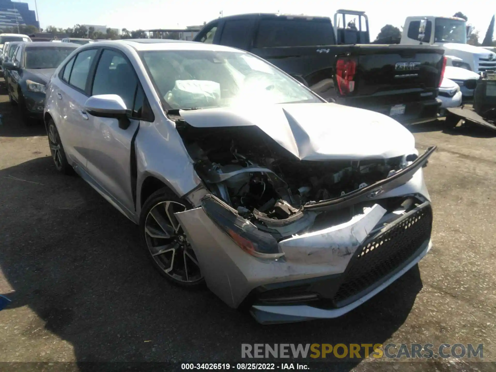 1 Photograph of a damaged car 5YFT4RCE0LP003097 TOYOTA COROLLA 2020