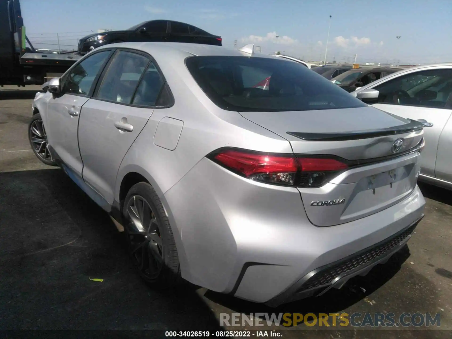 3 Photograph of a damaged car 5YFT4RCE0LP003097 TOYOTA COROLLA 2020