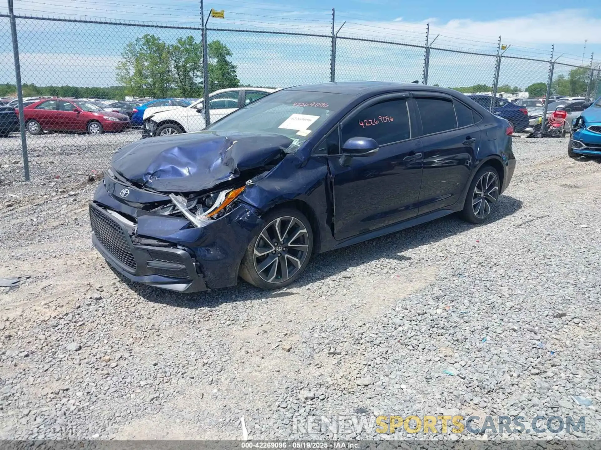 2 Photograph of a damaged car 5YFT4RCE1LP022340 TOYOTA COROLLA 2020