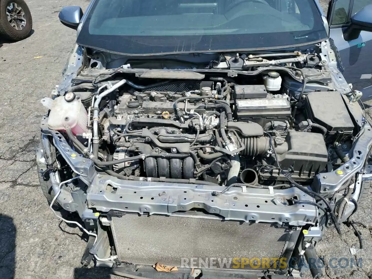 11 Photograph of a damaged car 5YFT4RCE1LP049246 TOYOTA COROLLA 2020