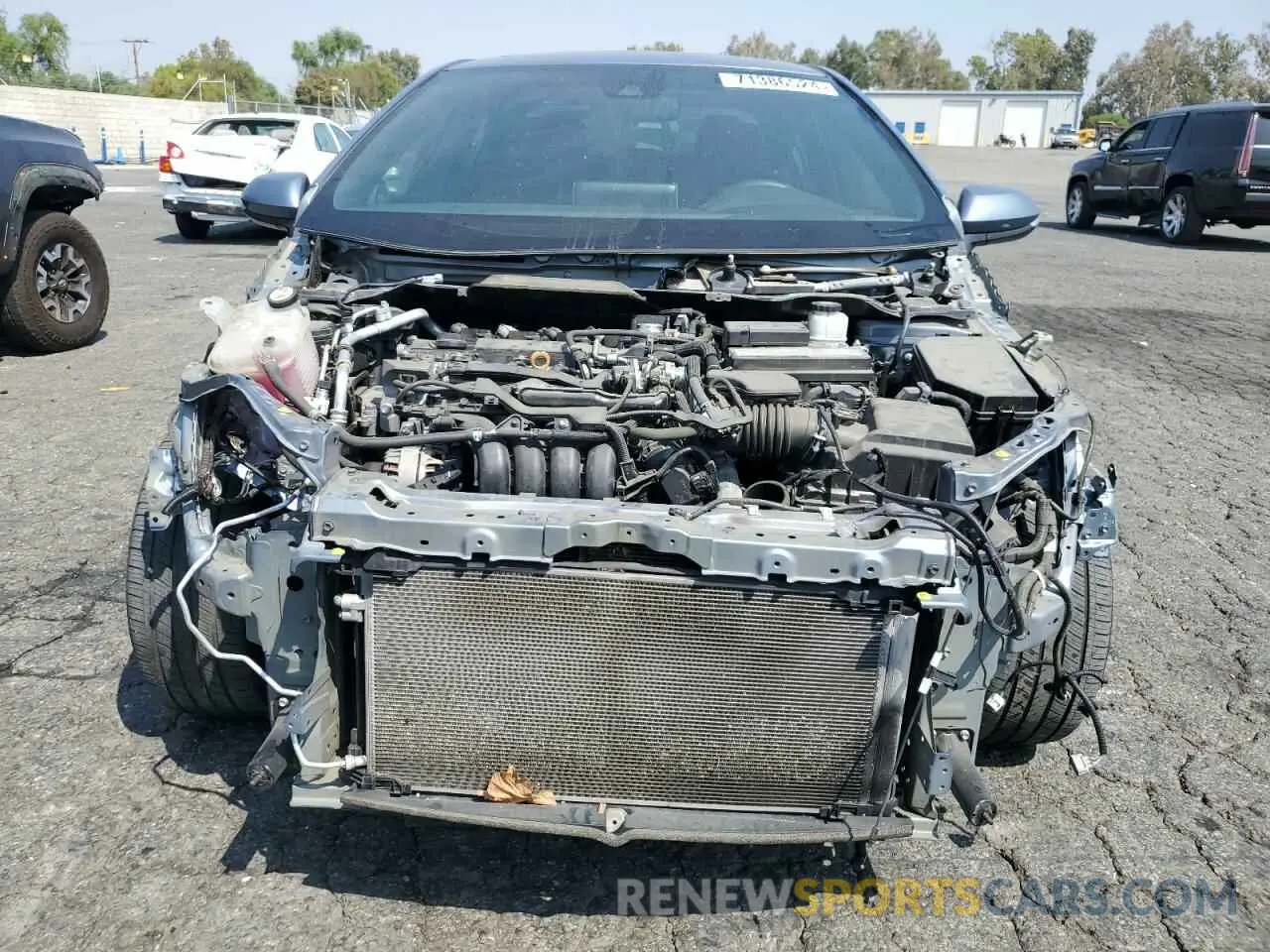 5 Photograph of a damaged car 5YFT4RCE1LP049246 TOYOTA COROLLA 2020