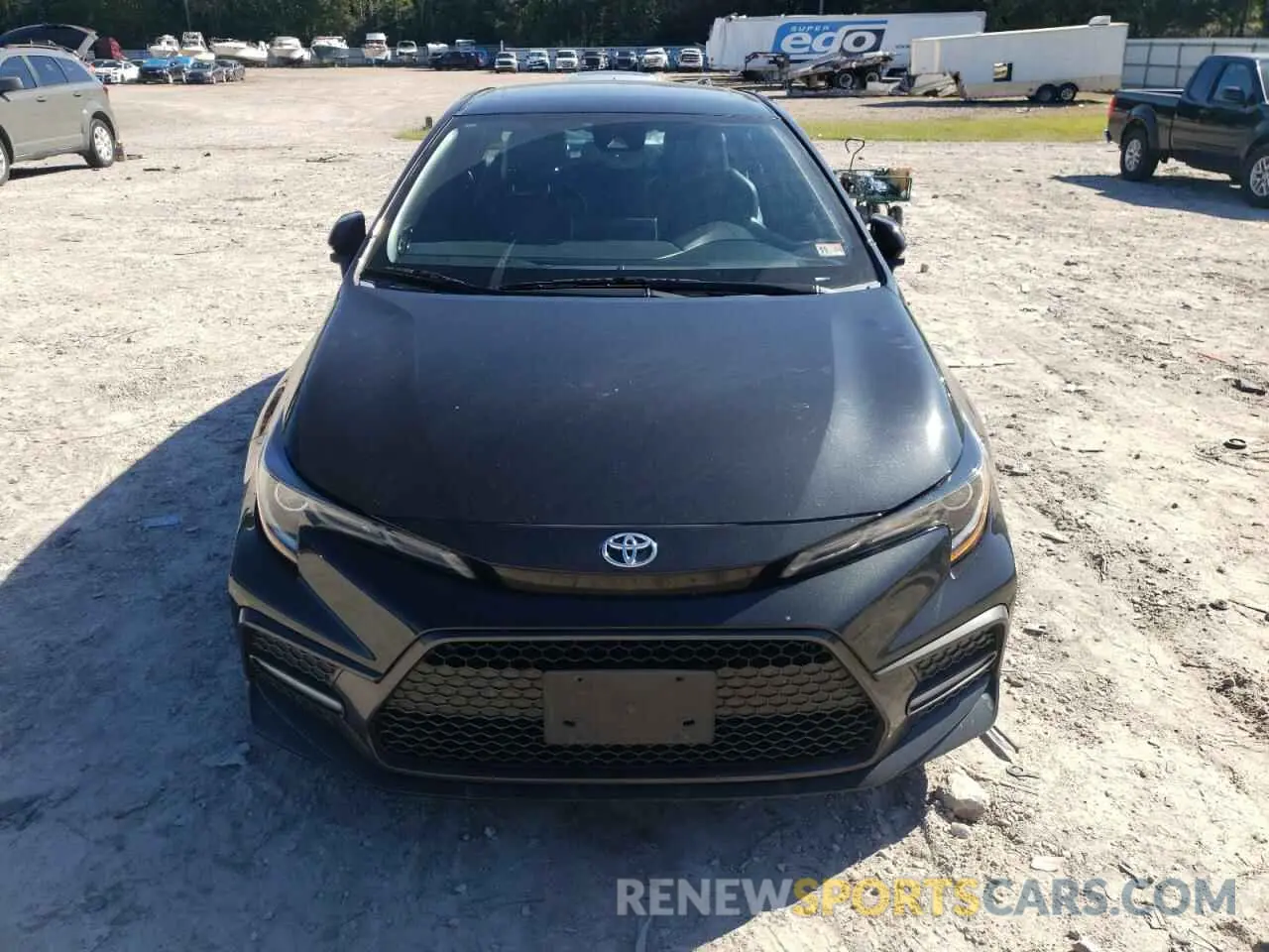 5 Photograph of a damaged car 5YFT4RCE2LP011783 TOYOTA COROLLA 2020
