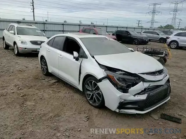 13 Photograph of a damaged car 5YFT4RCE2LP053676 TOYOTA COROLLA 2020