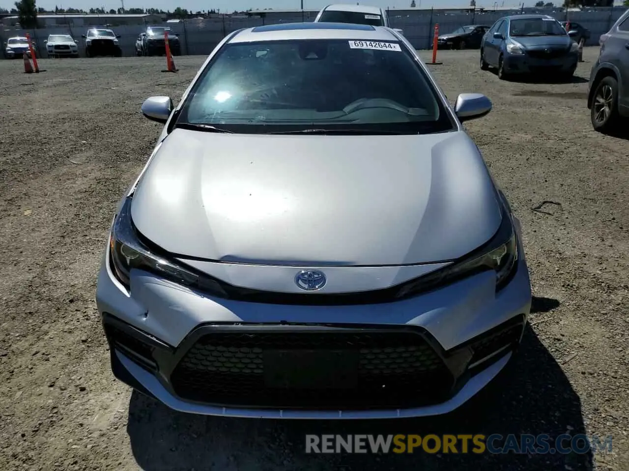 5 Photograph of a damaged car 5YFT4RCE4LP018167 TOYOTA COROLLA 2020