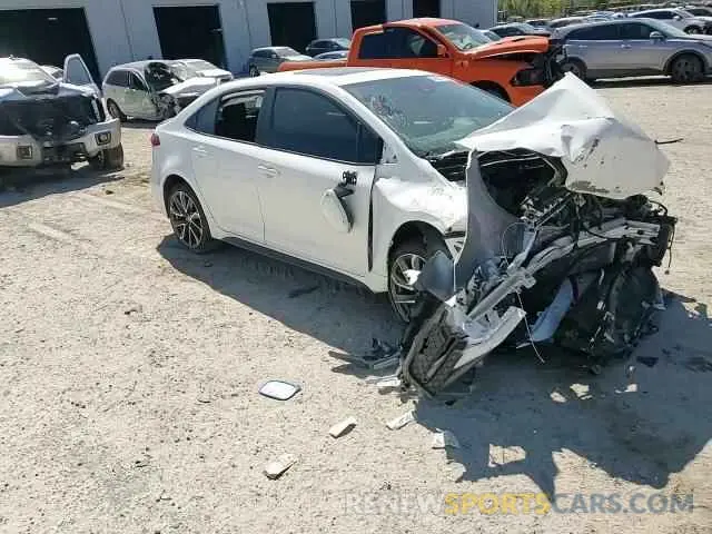 11 Photograph of a damaged car 5YFT4RCE4LP038600 TOYOTA COROLLA 2020