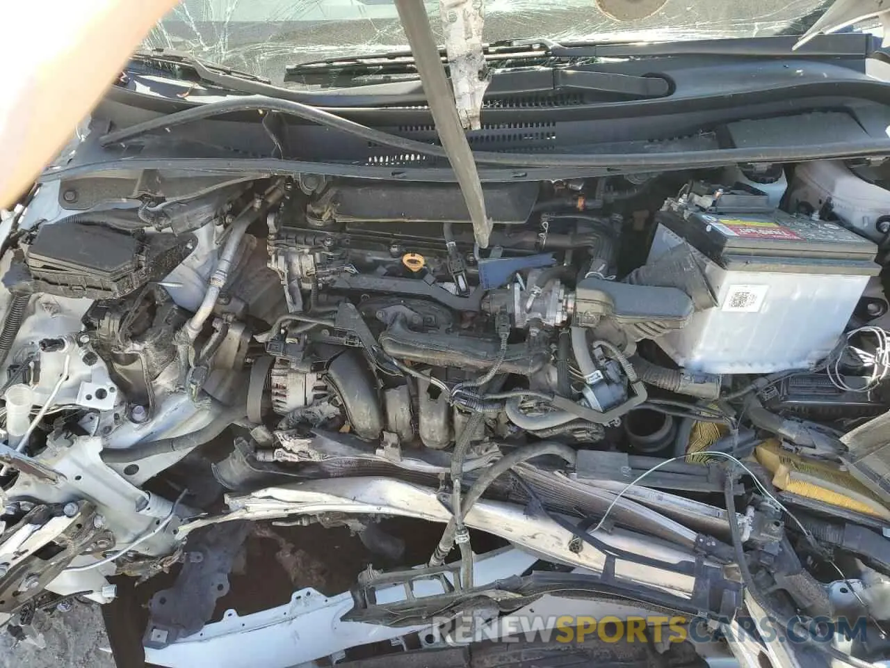 12 Photograph of a damaged car 5YFT4RCE4LP038600 TOYOTA COROLLA 2020