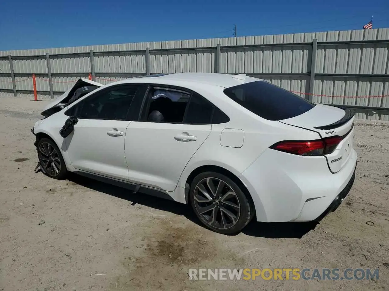 2 Photograph of a damaged car 5YFT4RCE4LP038600 TOYOTA COROLLA 2020