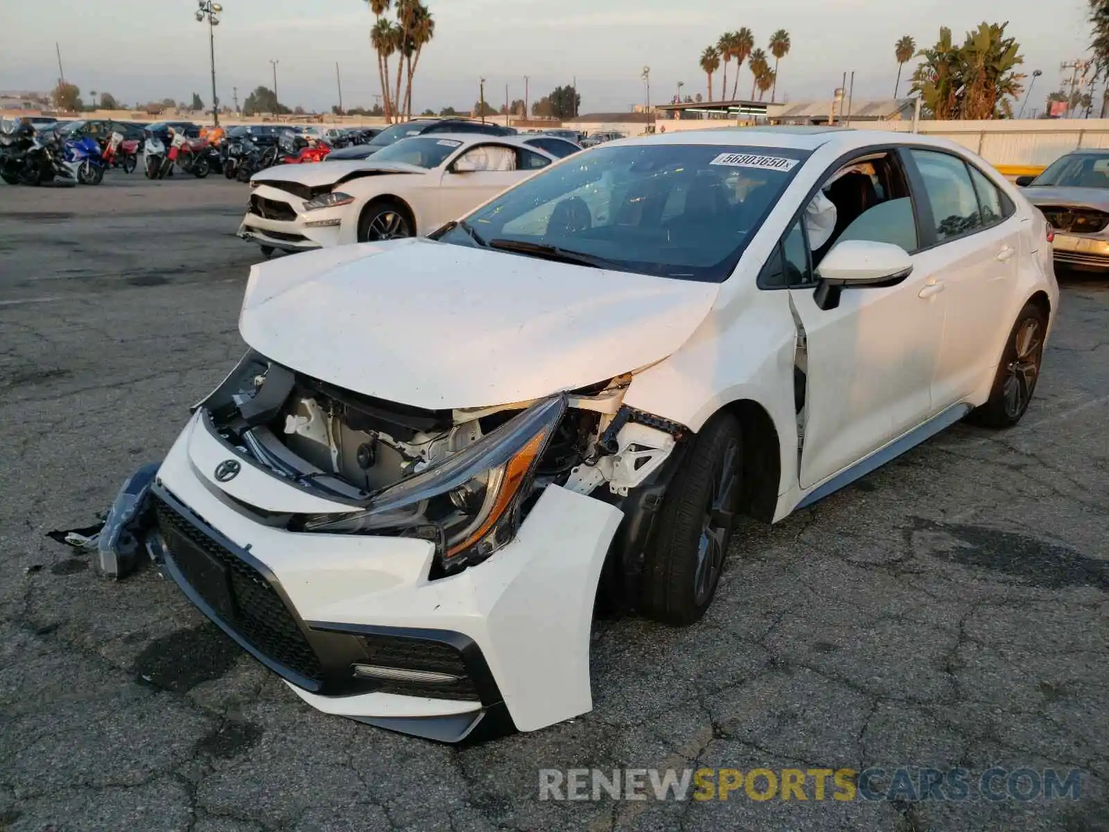 2 Photograph of a damaged car 5YFT4RCE4LP042016 TOYOTA COROLLA 2020