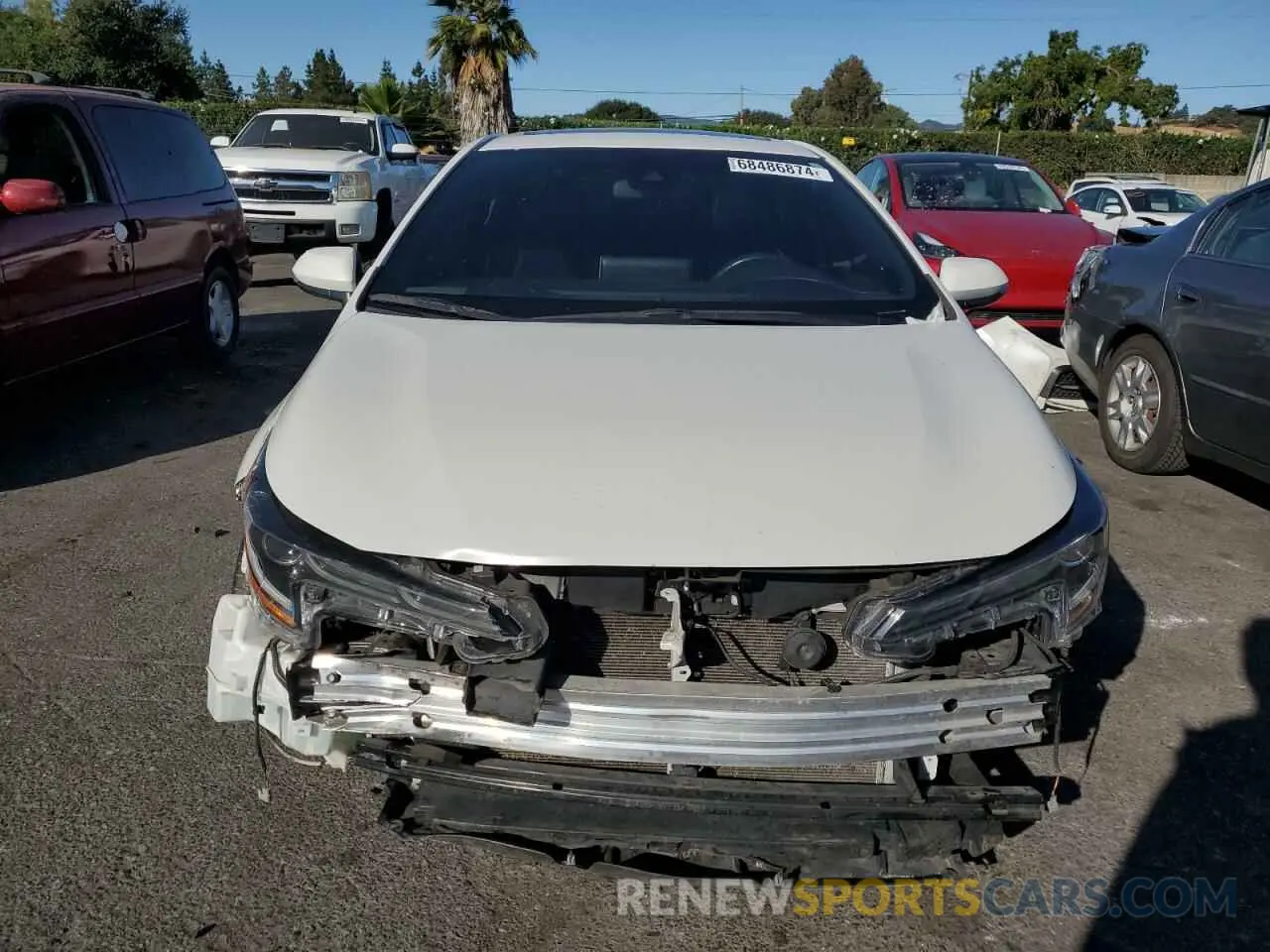 5 Photograph of a damaged car 5YFT4RCE6LP036802 TOYOTA COROLLA 2020