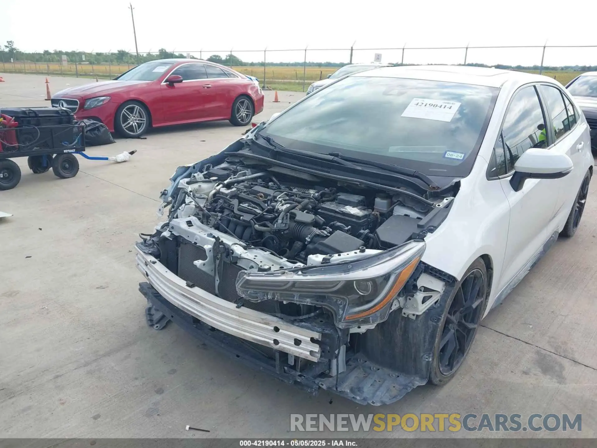 6 Photograph of a damaged car 5YFT4RCE8LP002232 TOYOTA COROLLA 2020