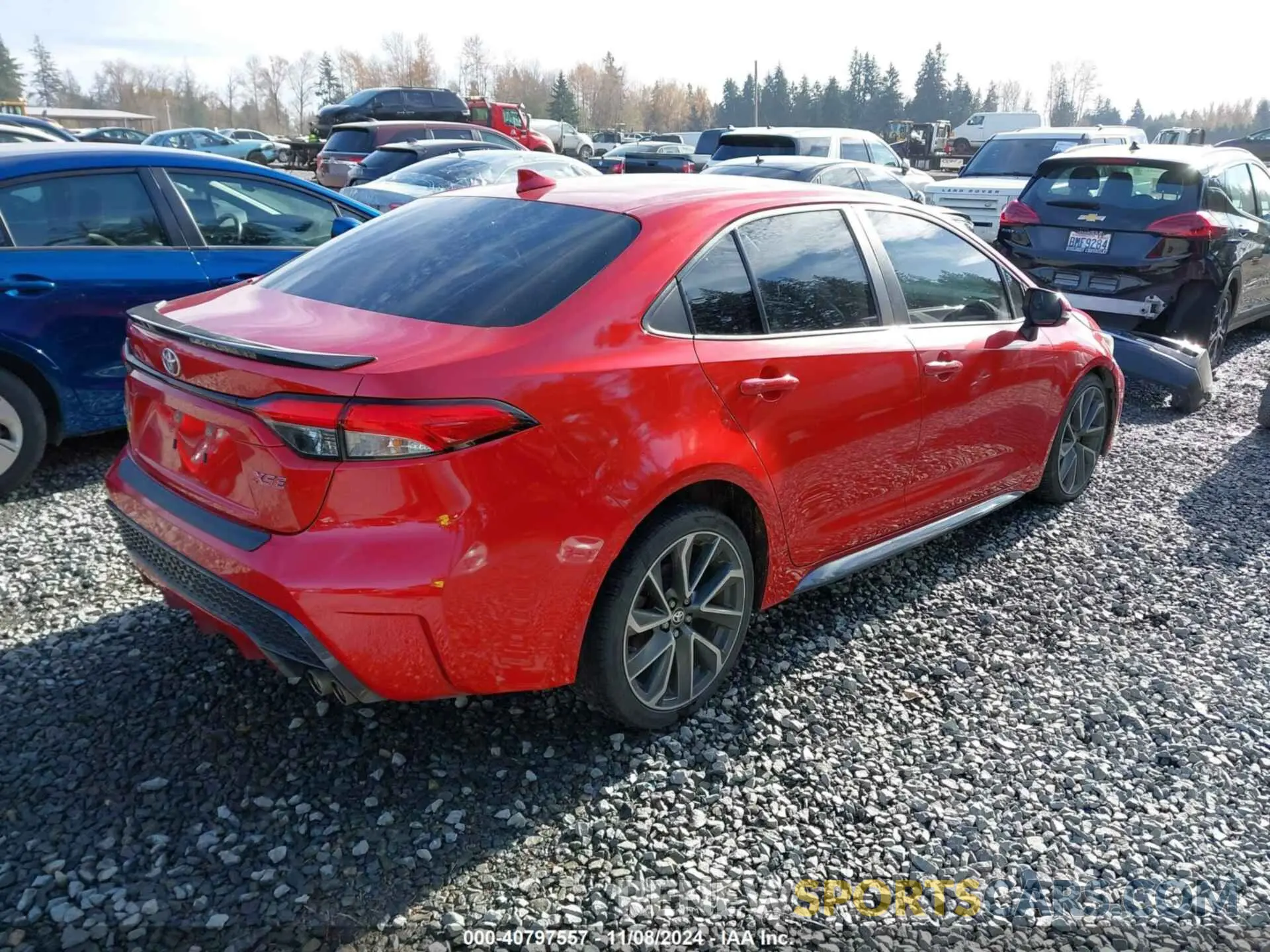 4 Photograph of a damaged car 5YFT4RCE8LP004062 TOYOTA COROLLA 2020