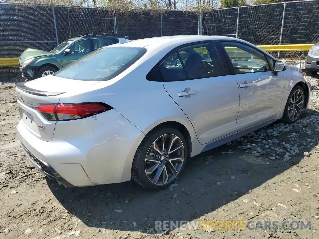 3 Photograph of a damaged car 5YFT4RCE8LP056484 TOYOTA COROLLA 2020