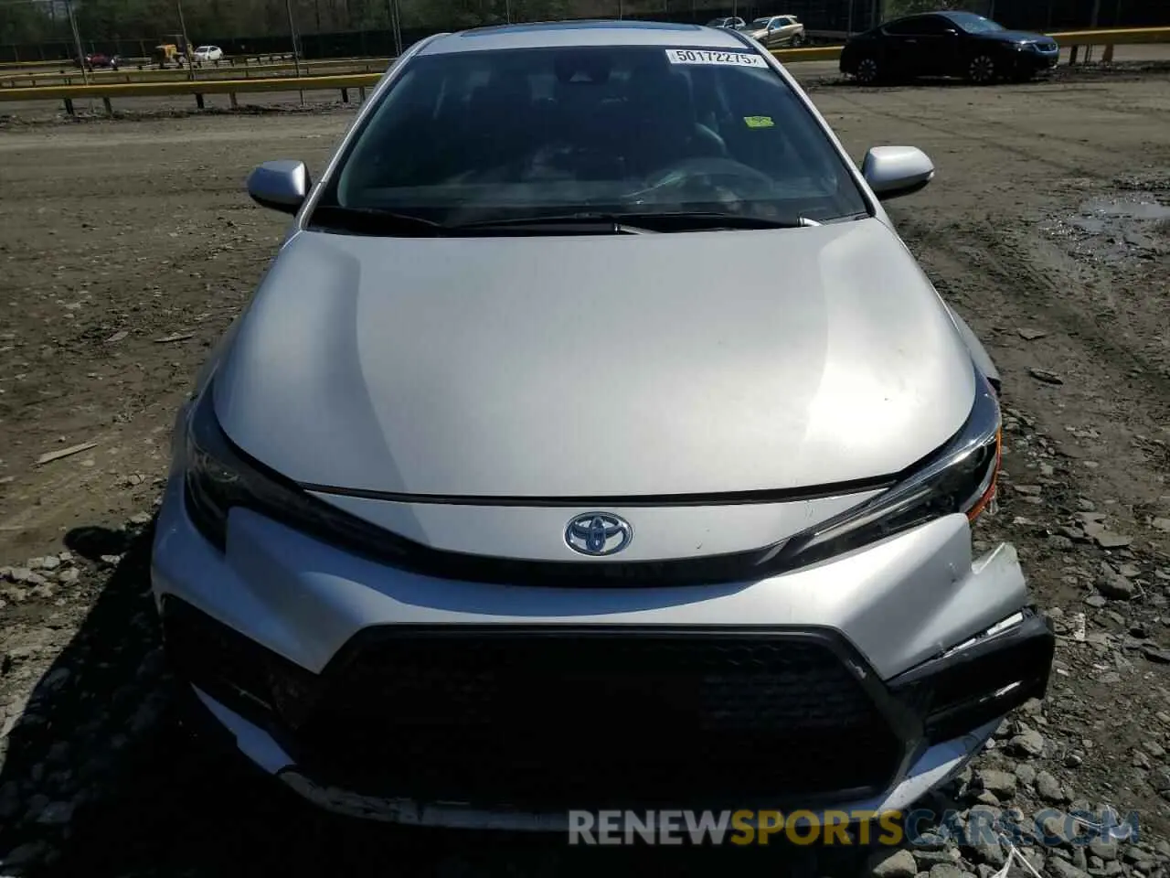 5 Photograph of a damaged car 5YFT4RCE8LP056484 TOYOTA COROLLA 2020