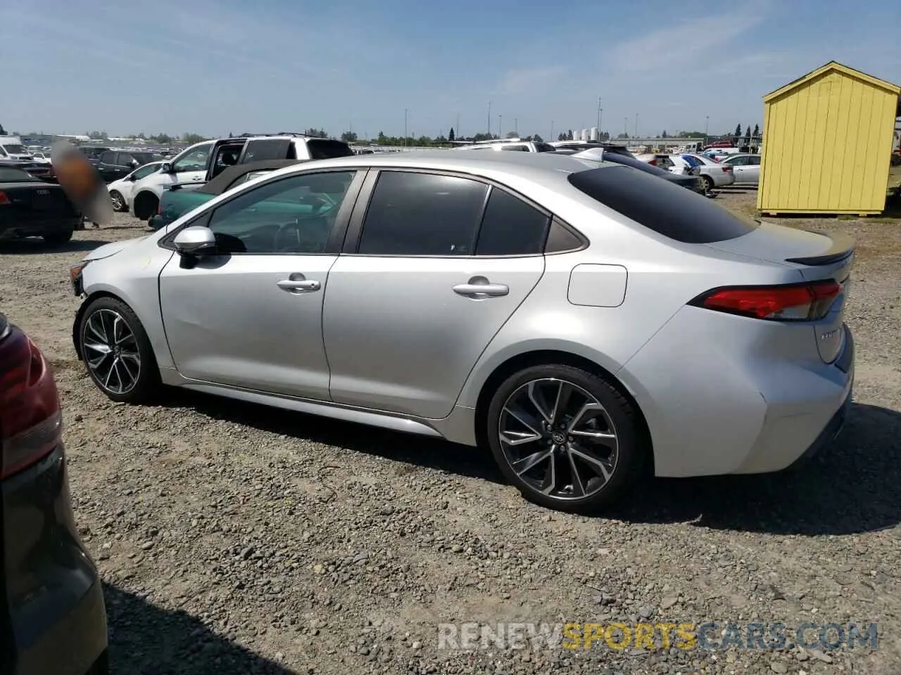 2 Photograph of a damaged car 5YFT4RCE9LP011473 TOYOTA COROLLA 2020