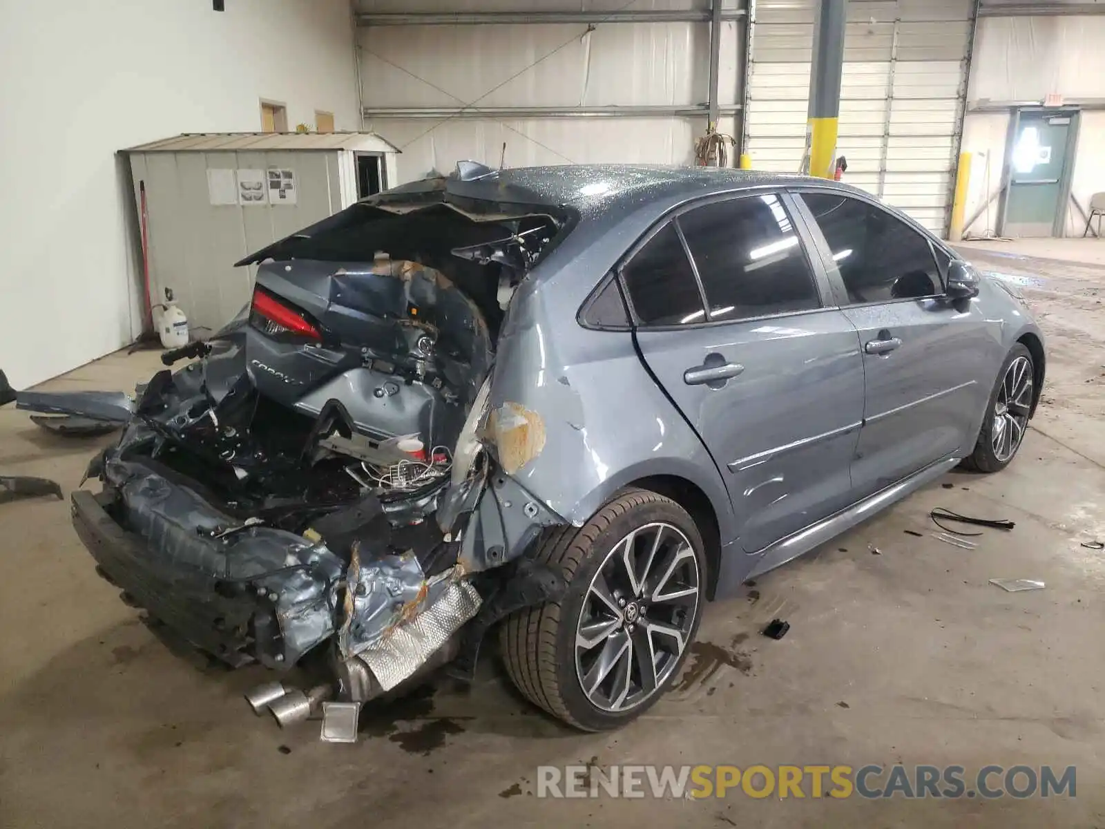 4 Photograph of a damaged car 5YFT4RCEXLP008419 TOYOTA COROLLA 2020