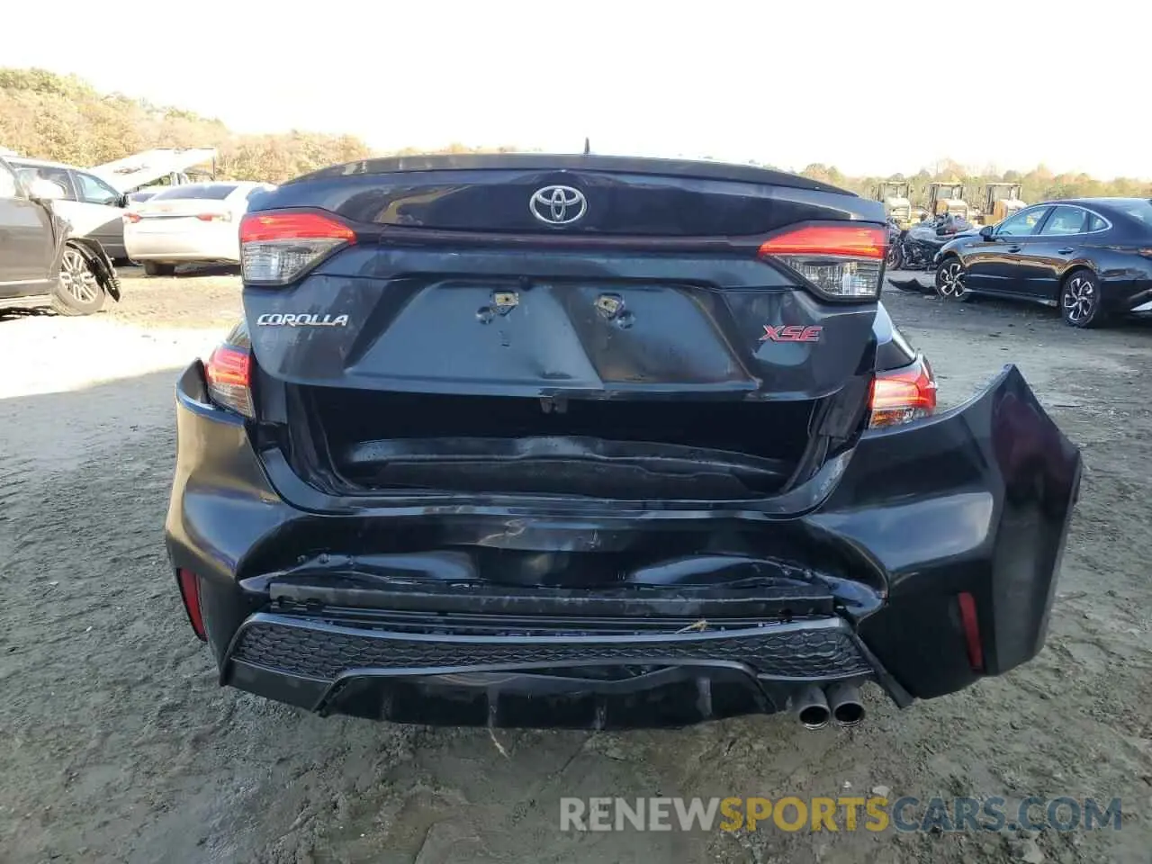 6 Photograph of a damaged car 5YFT4RCEXLP043302 TOYOTA COROLLA 2020