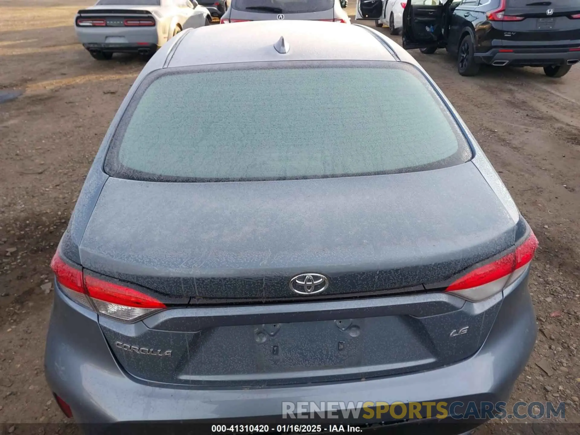 16 Photograph of a damaged car 5YFVPRAE7LP081430 TOYOTA COROLLA 2020
